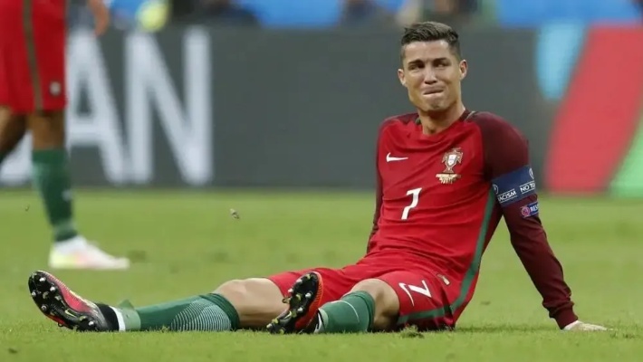 葡萄牙小组2016欧洲杯：C罗带领球队闯入决赛