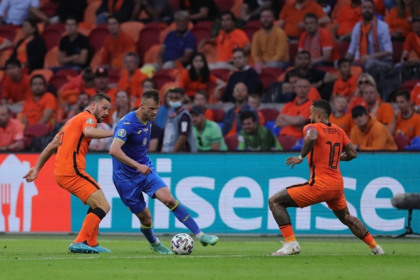 欧洲杯荷兰进攻如何计算